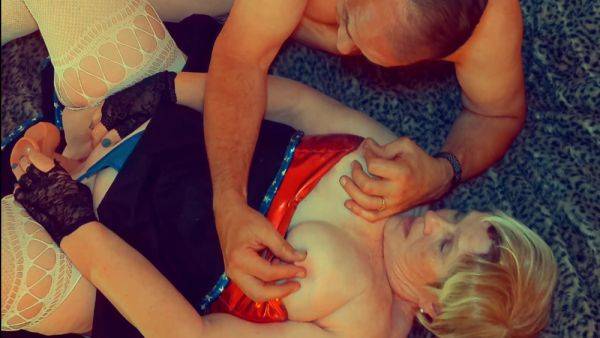 Patriotic Granny Cums By Vibrator & Cock -c5 - hclips.com - Usa on poweredporn.com