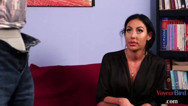 Voyeur CFNM MILF in stockings and heels leads wanker to cum - txxx.com on poweredporn.com