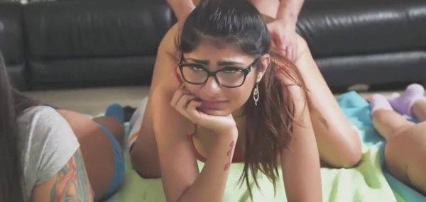 Mia's Big Tits - Mia Khalifa - inxxx.com on poweredporn.com