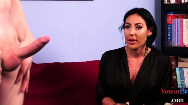 Voyeur CFNM MILF leads wanker to cum - drtuber.com on poweredporn.com