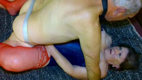 Fucking & Cumming In Granny Carmen -c5 - hclips.com - Usa on poweredporn.com