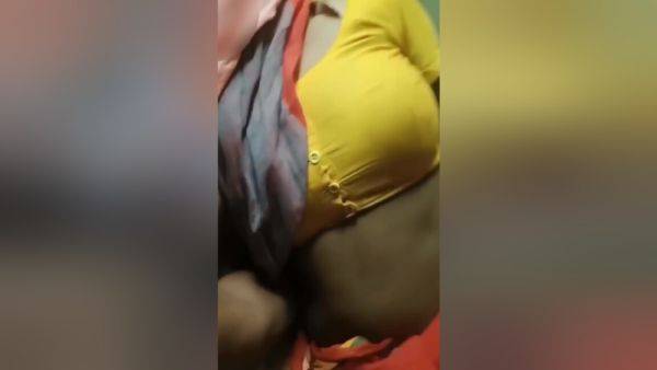 Huge Boobs In Indian Girlfriend Video - desi-porntube.com - India on poweredporn.com