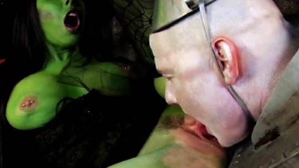 Halloween Fantasy Fuck The Wicked Witch - drtuber.com on poweredporn.com