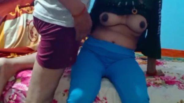 Desi Indian Aunty Show Big Boobs And Pussy In Blowjob Our Boy Friend - hclips.com - India on poweredporn.com