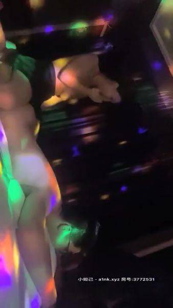 原版 技术博主 - Collection Of Homemade Selfies And Sneak Shots - upornia.com - Japan on poweredporn.com