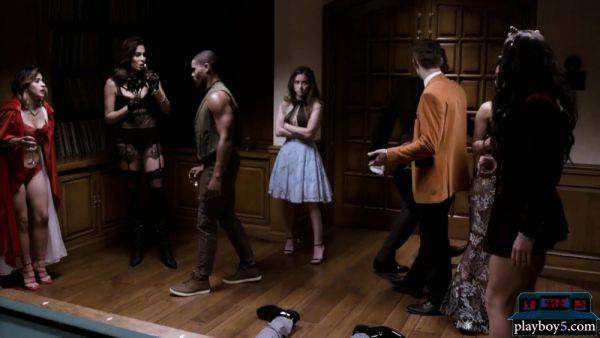 Reality tv show from Playboy with a very interesting plot - drtuber.com on poweredporn.com