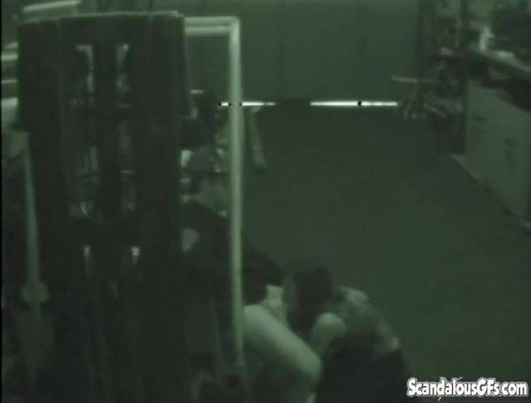 Warehouse slut sucks on dick - hotmovs.com on poweredporn.com