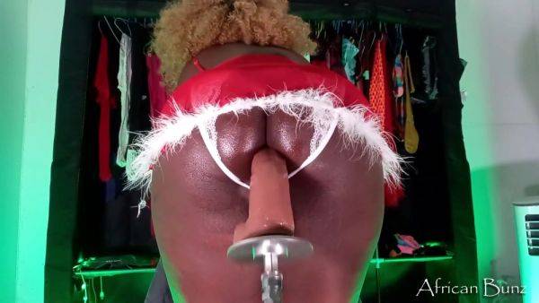 Ebony College Dropout Finds Job Riding And Twerking On Huge Dongs Online This Christmas - upornia.com on poweredporn.com