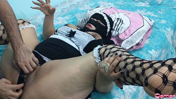 افشت الخدمة بتسرق الفلوس شوف عقبتها ازى قطعت كسها الكبير سكس عربى مصرى بصوت واضح خدمة فاجرة - upornia.com - France on poweredporn.com