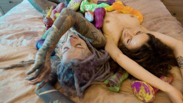 Inked babe and her lezzie bestie share top home perversions in bed - xbabe.com on poweredporn.com