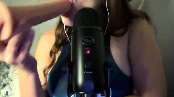 Sexy hottie Anetta Keys enjoys a solo toy masturbation - drtuber.com on poweredporn.com