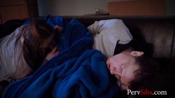 Danni Rivers: The Best Stepsis for a Hardcore Pussy Blowjob - sexu.com on poweredporn.com