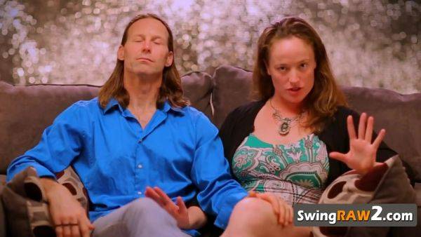 Nasty Hottie Blowing Fat Boner - videomanysex.com on poweredporn.com