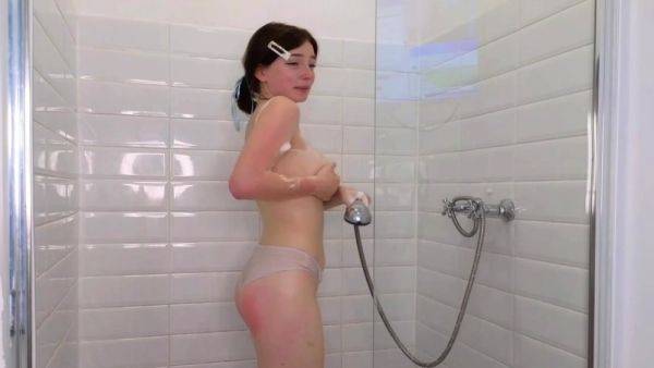 Alice your Body is a Wonderland - drtuber.com on poweredporn.com