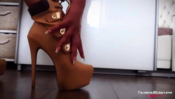 Long Foot Fetish clips at great Amateur Trampling collection - drtuber.com on poweredporn.com