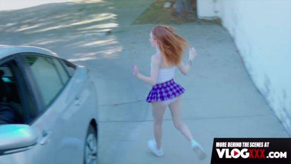 Madi Collins Shows Her Playful Personality - hotmovs.com on poweredporn.com