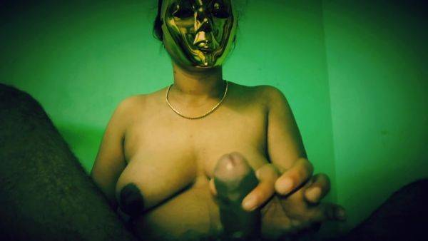 Huge Boobs - Indian Wife Shweta Shows - hclips.com - India on poweredporn.com