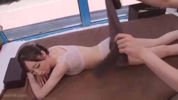 04199,A woman who screams in agony - hclips.com - Japan on poweredporn.com