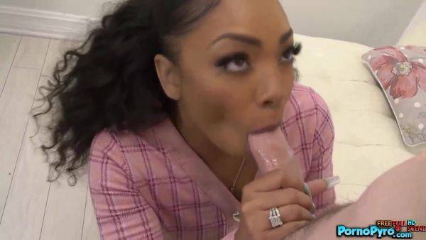 Cali Caliente In Cute Ebony Realtor Babe Gets Ready For A Big White Cock Blowbang - hclips.com on poweredporn.com