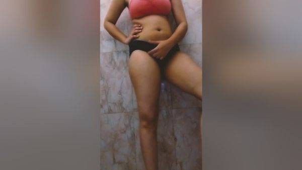 Indian Teen School Girl Mms Leaked Viral - desi-porntube.com - India on poweredporn.com