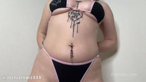 Goth Girl Willow Alize With Huge Tits Squirts Everywhere - Real Girls Fuck - PissVids - hotmovs.com on poweredporn.com