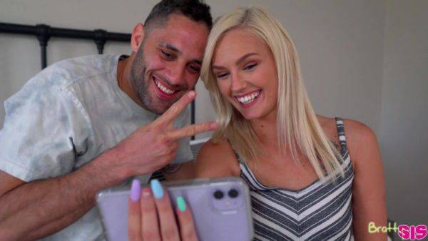 Winter Bell Convincing My Princess Step Sister To Fuck - Winter bell - xhand.com on poweredporn.com