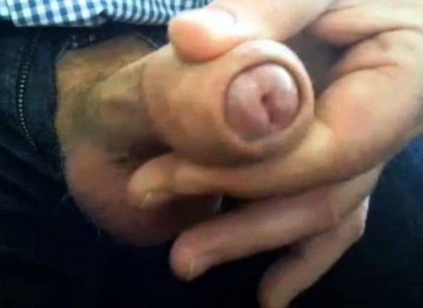 Lovely old wanker 2 - drtuber.com on poweredporn.com