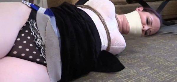 Babysitter Bound And Gagged In Hotel Room - inxxx.com on poweredporn.com