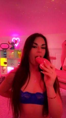 Lauren Alexis - Pink Dildo Blowjob - drtuber.com on poweredporn.com