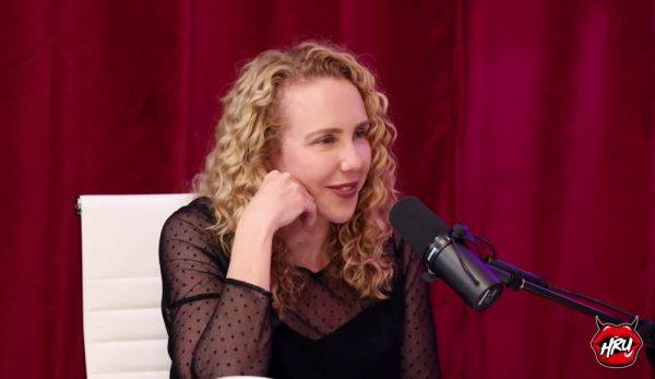 Kali Roses on Holly Randal Unfiltered - Kali roses - xhand.com on poweredporn.com