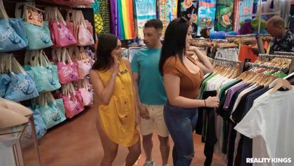 Stepsis & friends get naughty in a steamy threesome with Retail Thotties - sexu.com on poweredporn.com