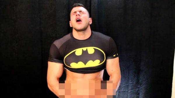 Batman super cock - drtuber.com on poweredporn.com
