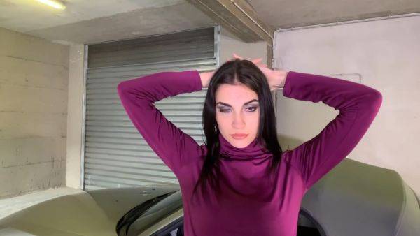 Chatlotte Arrested In Leather - videohdzog.com on poweredporn.com