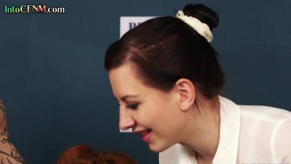 CFNM police voyeur watches 3some FFM HJ by her colleagues - hotmovs.com on poweredporn.com