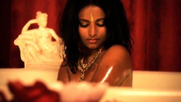 Brunette Sweetie Loving The Erotica - drtuber.com - India on poweredporn.com