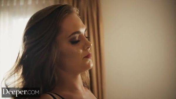 Perverted Real Identical Twins Joey Lov - Sami White - hotmovs.com on poweredporn.com