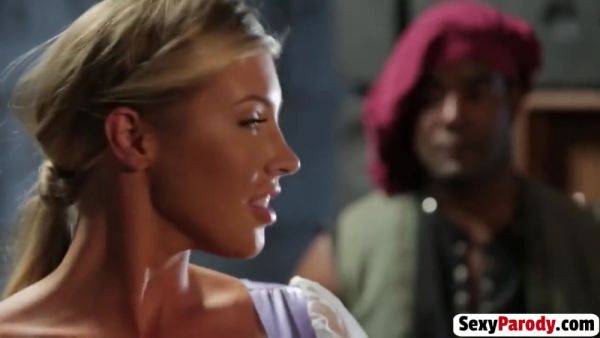 Jealous Royal Messenger Wit Their Pussies - hotmovs.com on poweredporn.com