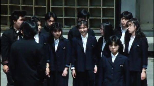 Revenge for skirt flipping boys fight back by flipping skir - drtuber.com - Japan on poweredporn.com