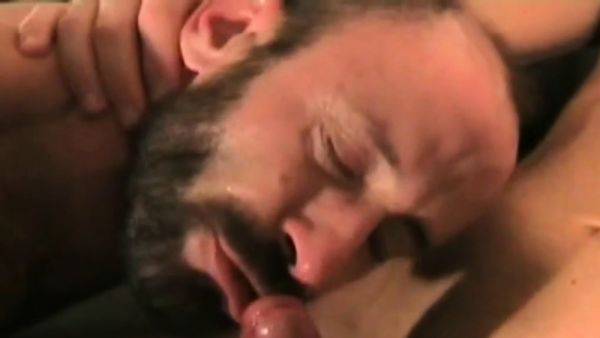 Amateur German jock cums after assfucked - drtuber.com - Germany on poweredporn.com