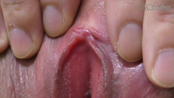 Whose clitoris is it? - Fetish Japanese Video - hotmovs.com - Japan on poweredporn.com