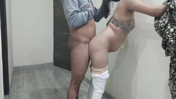 Desi Hot Wife Fucked Hard By Husband During First Night Of Wedding He Fuck Everyday 2 Times Pati Patni Ki Romantic Chudai - desi-porntube.com on poweredporn.com