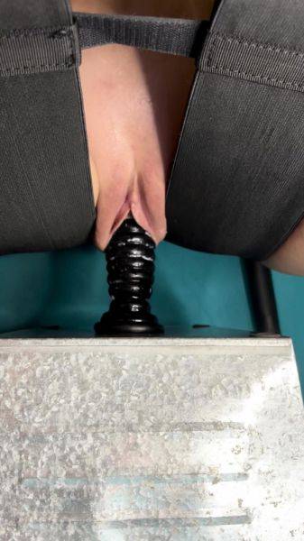 Piss fetish WAM gal solo toys - drtuber.com on poweredporn.com