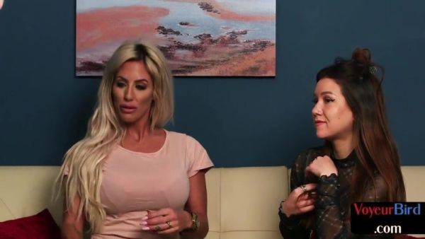 Voyeur busty MILF and tattooed 21yo tease jerker who wanks - txxx.com - Britain on poweredporn.com