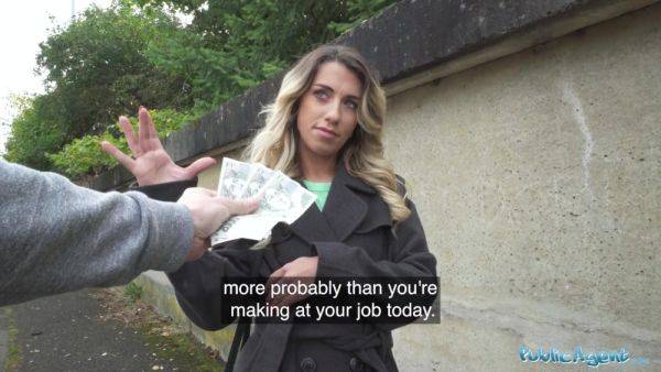 French MILF shows some tricks how to handle a BWC - anysex.com - France on poweredporn.com