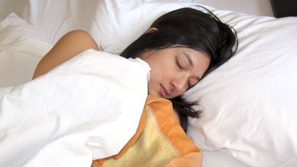 Good morning sex with amateur hairy pussy Asian girlfriend named Pancake - txxx.com - Thailand on poweredporn.com