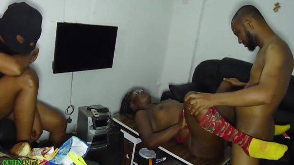 Jasmine Candy Really Enjoyed The Raw Sex On The Table - hclips.com on poweredporn.com