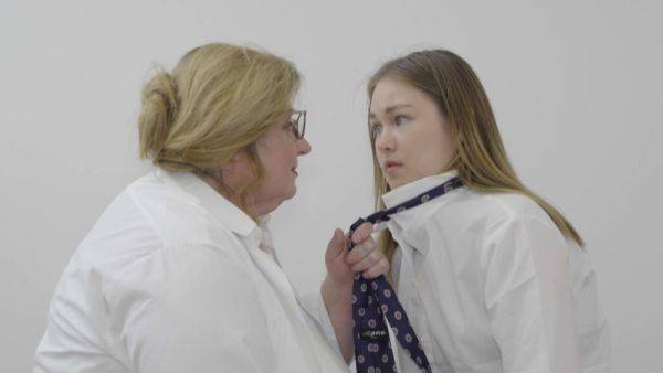 Granny involves niece into a slutty porn play - xbabe.com on poweredporn.com