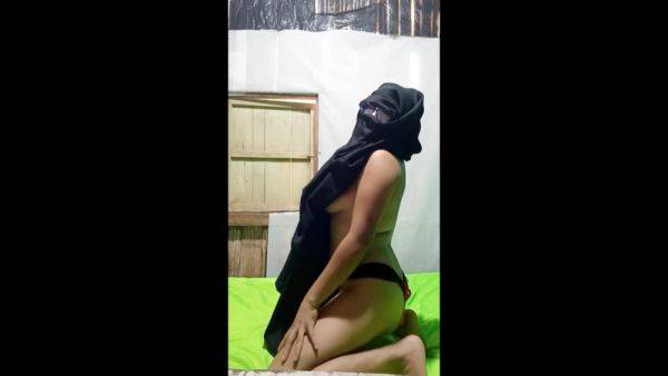 Viral Of The Moment!! Indian Politicians Stepdaughter Makes Homemade Porn - desi-porntube.com - India on poweredporn.com