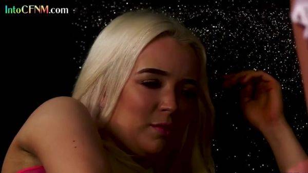 CFNM voyeur babe masturbates while watches BFF gets fucked - hotmovs.com - Britain on poweredporn.com