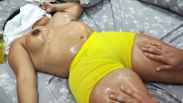 Masseuse Takes Advantage Of My Stepmother With Her Transparency And Ends Up Putting The Milk Inside Her - hclips.com - Colombia on poweredporn.com